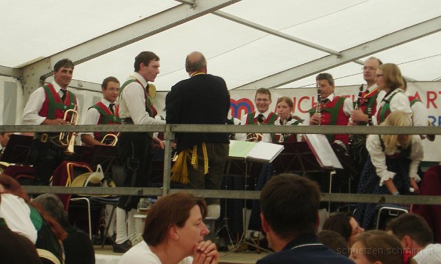 2008-07-20-DSC06932-MKGschnitzSarnthein.jpg - Bataillonsfest 2008 in Vals