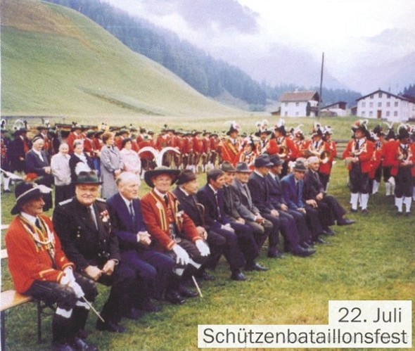 1995-07-22-BatFestSchmirn.jpg - 22. Juli 1995 - Battaillonsfest in Schmirn.