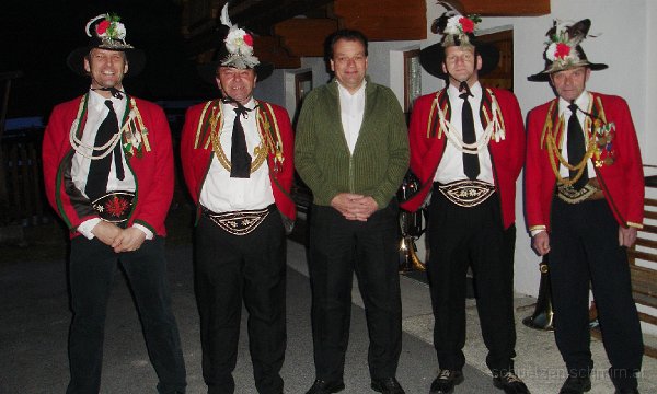 2008-03-30_HubertFranzVinzenzVgm50RobertHans.jpg - 30.3.2008 - Wir gratulieren dem Bgm. Vinzenz Eller zu seinem 50. Geburtstag recht herzlich und wünschen das Beste.