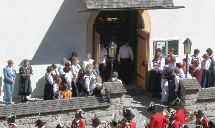 IMG_0013-ProzessionSchmirn.JPG - Foto: Ernst Jenewein, Juni 2009